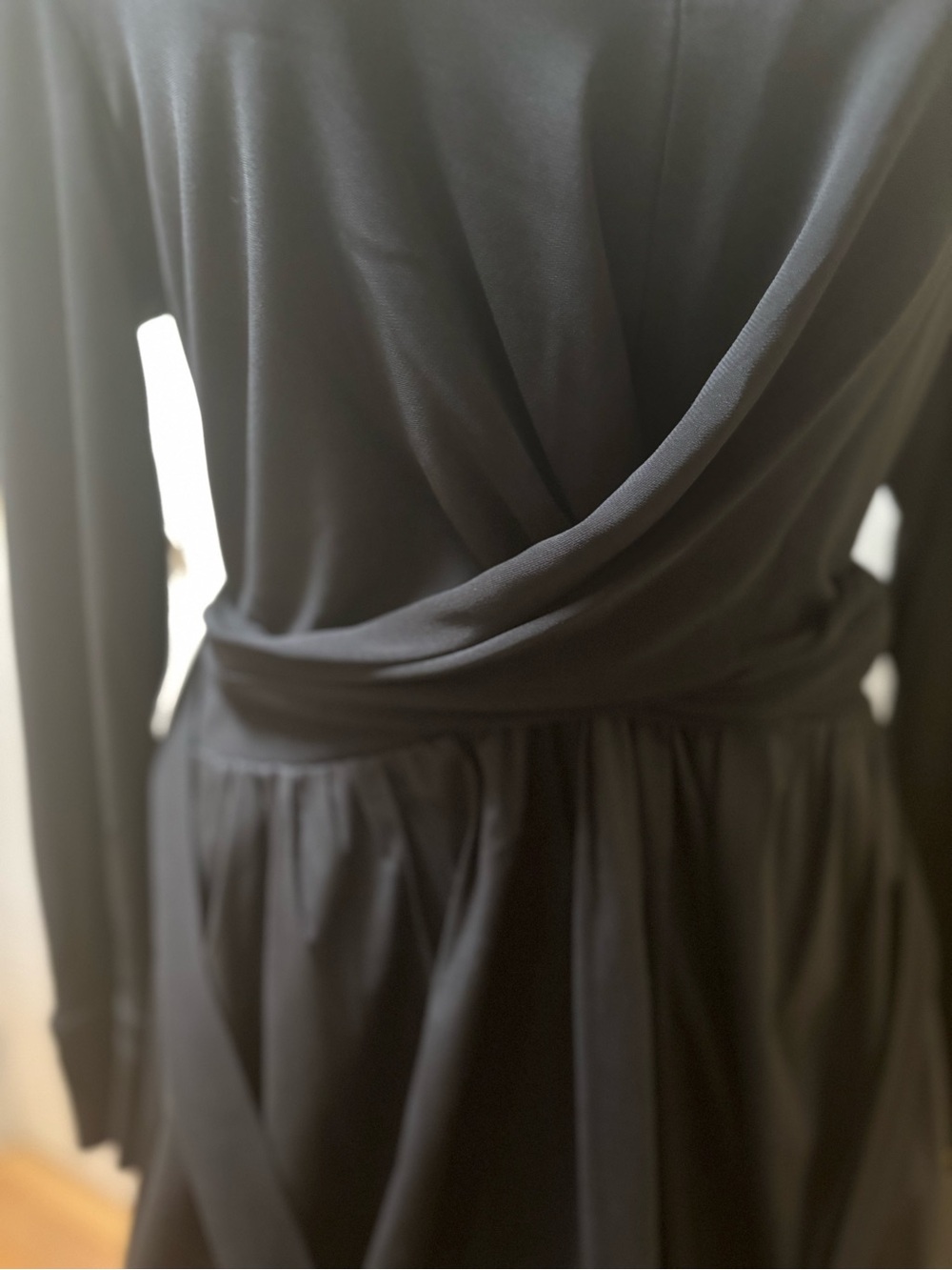 DVF Classic Black V-Neck Long Sleeve Women’s Dress - Picture 5 of 6
